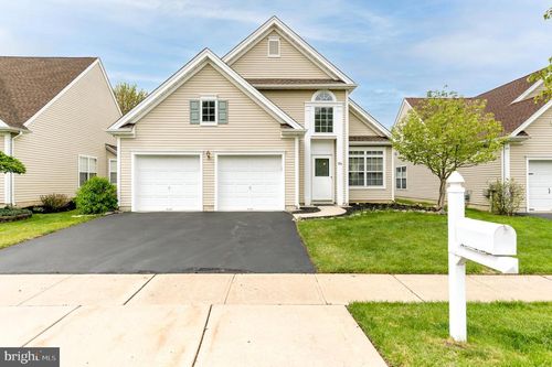 104 Tunicflower Ln, PRINCETON JUNCTION, NJ, 08550-2432 | Card Image