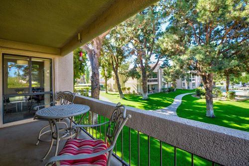 d33-35200 Cathedral Canyon Dr, Cathedral City, CA, 92234-7257 | Card Image