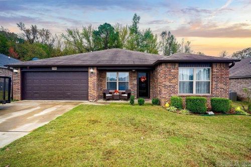 2104 Fern Valley Dr, Alexander, AR, 72002-1870 | Card Image