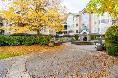 210 - 3670 Banff Crt, Condo with 2 bedrooms, 2 bathrooms and 1 parking in North Vancouver BC | Image 2