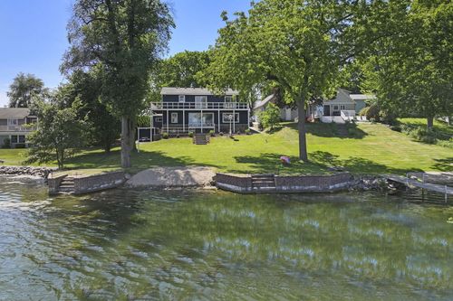 11835 218th Ave, Salem Lakes, WI, 53104 | Card Image