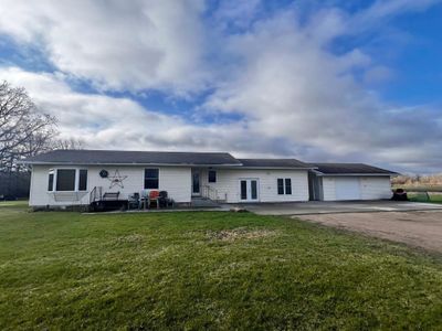 15241 158th Street Ne, House other with 3 bedrooms, 1 bathrooms and null parking in Thief River Falls MN | Image 1