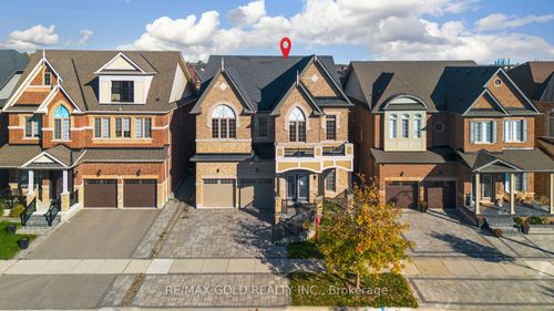 145 Kincardine St, Kleinburg, ON, L4H4J3 | Card Image