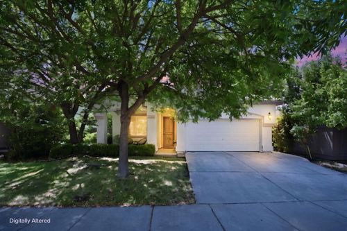 681 Eastbrook Circle, Sacramento, CA, 95835 | Card Image