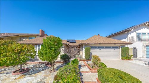 9781 La Esperanza Ave, Fountain Valley, CA, 92708-3556 | Card Image