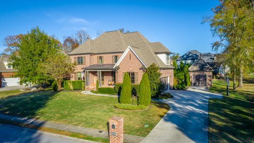 8659 Rambling Rose Dr, Ooltewah, TN, 37363-7117 | Card Image