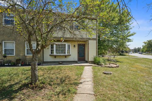 1620 Park Row Dr, Columbus, OH, 43235-2085 | Card Image