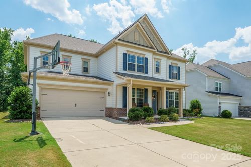 10437 Paper Birch Dr, Charlotte, NC, 28215-4557 | Card Image
