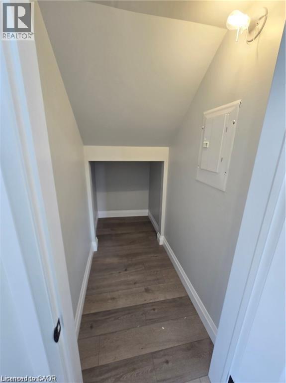 Residential Lease in New Hamburg 3