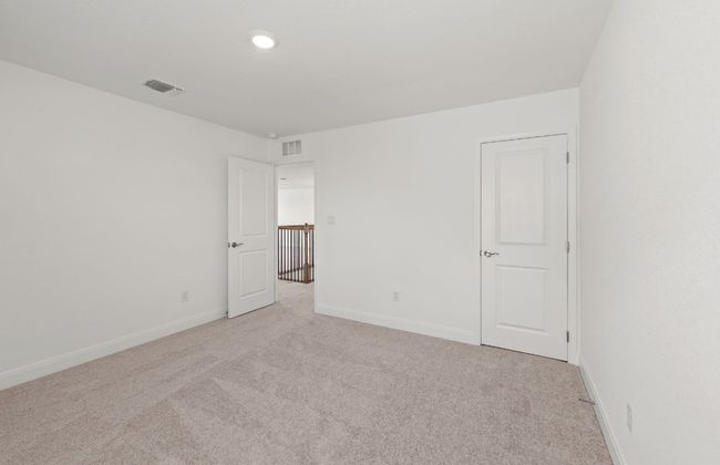 521 Scooter St, House other with 5 bedrooms, 3 bathrooms and null parking in Georgetown TX | Image 15
