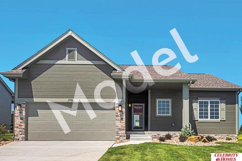 17576 Phoebe St, Bennington, NE, 68007-1734 | Card Image