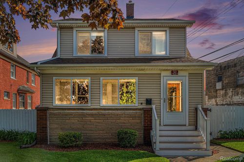 50 Elm St, River Rouge, MI, 48218-1521 | Card Image