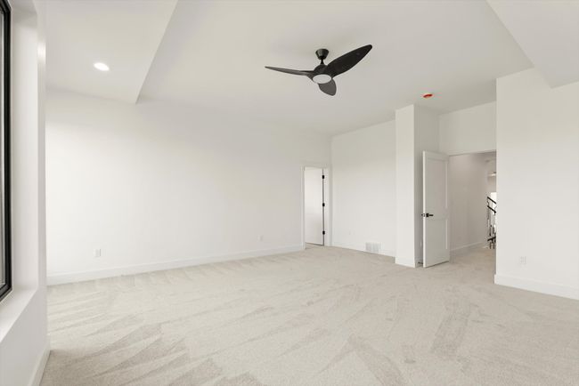 Primary Bedroom with ensuite | Image 29