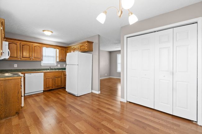 122 Gleaves Ln, House other with 3 bedrooms, 1 bathrooms and 2 parking in Oak Grove KY | Image 10