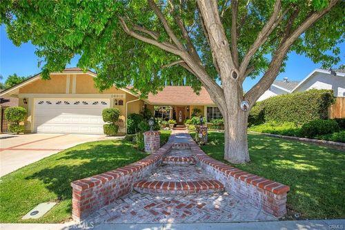 20818 Benz Rd, Santa Clarita, CA, 91350-1420 | Card Image