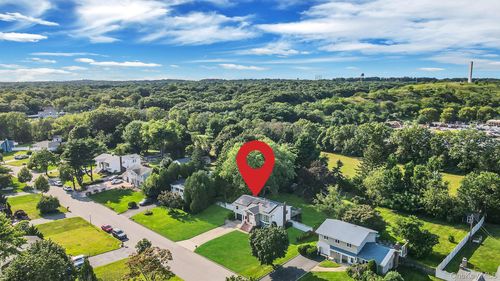 54 Peppermint Rd, Commack, NY, 11725-1025 | Card Image