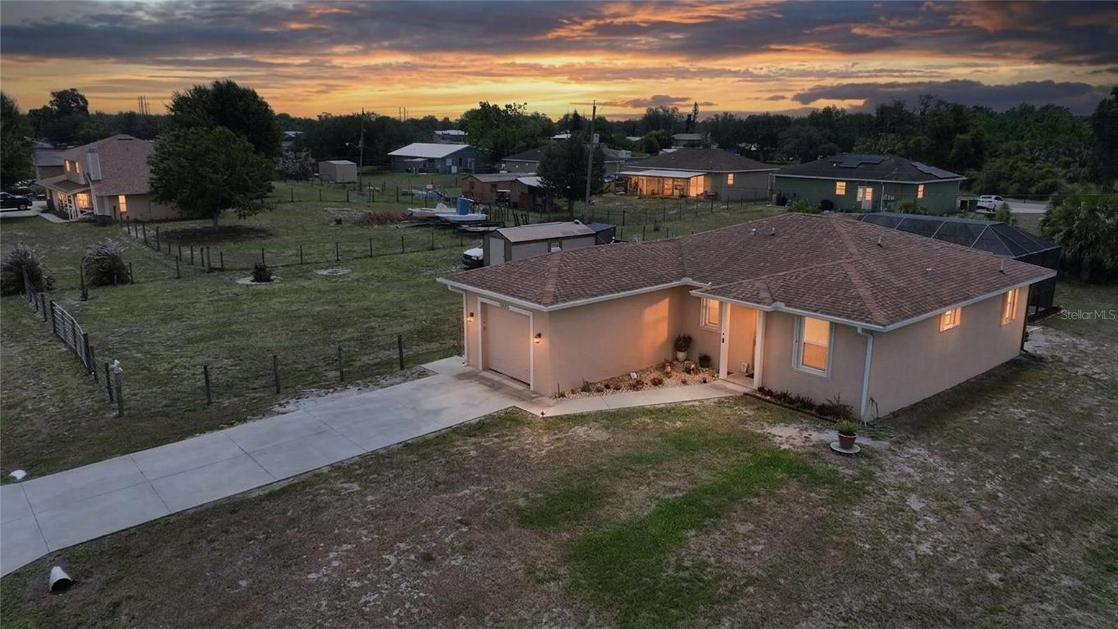 Residential in PUNTA GORDA 2