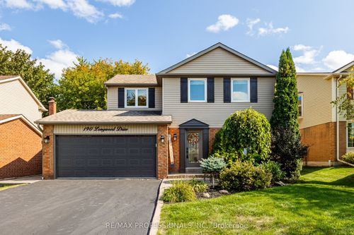 190 Longwood Dr, Bolton, ON, L7E4A2 | Card Image