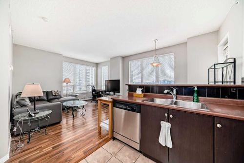 1115-1053 10 St Sw, Calgary, AB, T2R1S6 | Card Image