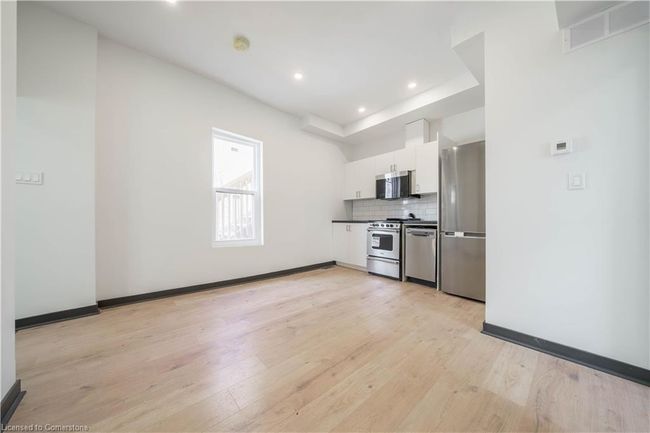 32 Britannia Ave, House other with 4 bedrooms, 3 bathrooms and 2 parking in Hamilton ON | Image 32