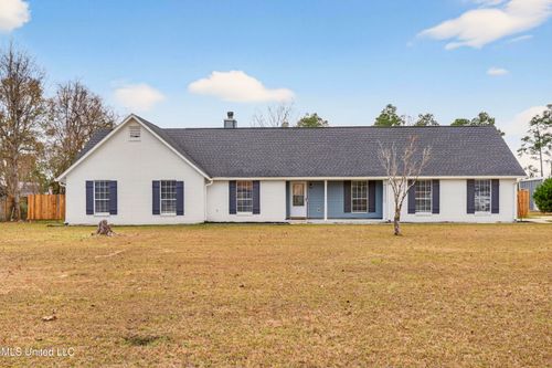 15517 Shriners Blvd, Biloxi, MS, 39532-7503 | Card Image