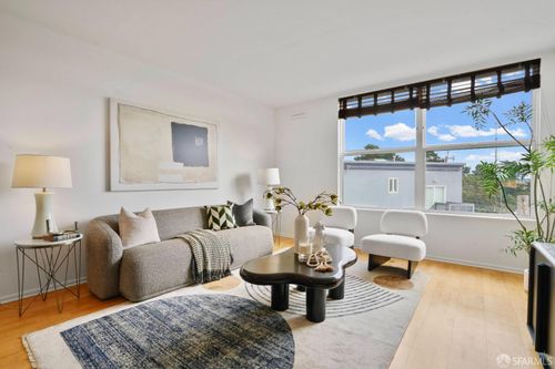 412-8400 Oceanview Ter, San Francisco, CA, 94132-3266 | Card Image
