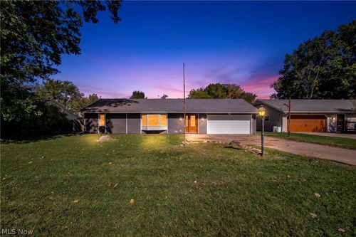 20368 Westwood Drive, Strongsville, OH, 44149 | Card Image