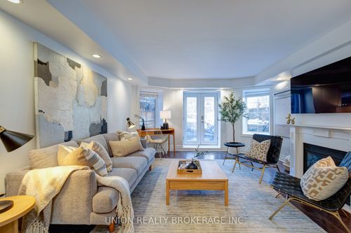 m1-539 Jarvis St, Toronto, ON, M4Y2H7 | Card Image