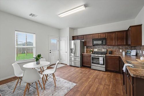 9616 Eli Drive, Moore, OK, 73160 | Card Image