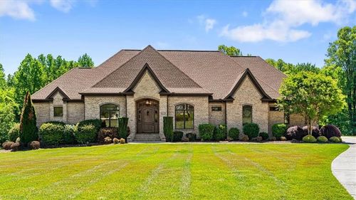 6635 Linville Ridge Dr, Oak Ridge, NC, 27310-9113 | Card Image