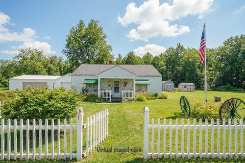 83 W Main Street, Mowrystown, OH, 45155 | Card Image