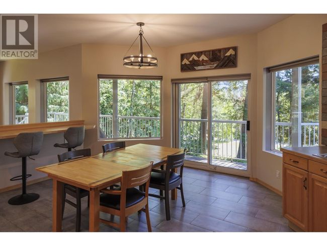 4040 Mountain View Rd, House other with 4 bedrooms, 3 bathrooms and null parking in Mcbride BC | Image 14