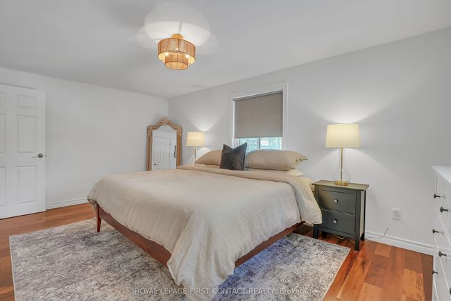 11 Vernar Dr, House other with 4 bedrooms, 3 bathrooms and 6 parking in Midhurst ON | Image 15