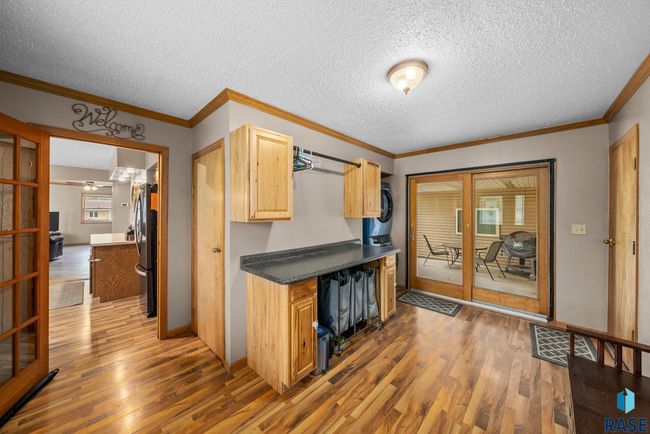 350 W Maple St, House other with 3 bedrooms, 2 bathrooms and null parking in Edgerton MN | Image 13