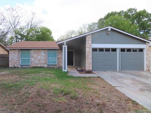 9450 Cliff Way St, San Antonio, TX, 78250-3928 | Card Image