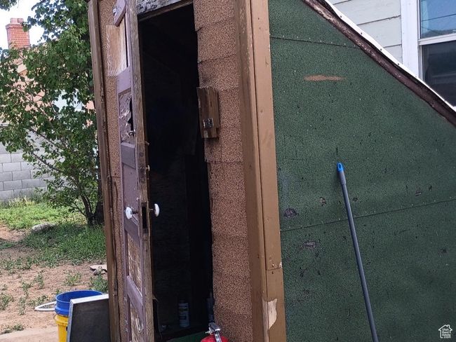 Basement entrance | Image 54
