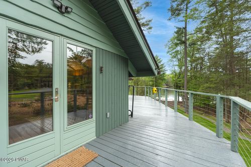 145 Indian Dr, Greentown, PA, 18426-7681 | Card Image