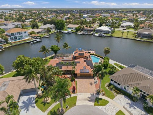 197 Gulfport Court, MARCO ISLAND, FL, 34145 | Card Image