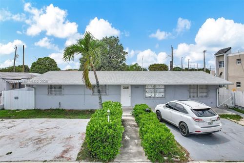 2650 W 8th Ave, Hialeah, FL, 33010-1202 | Card Image