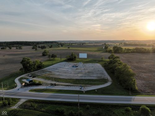 1055 Sr 37, Mitchell, IN, 47446 | Card Image