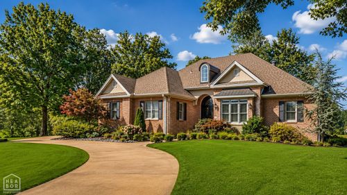 2213 Ridgepointe Dr, Jonesboro, AR, 72404-6827 | Card Image