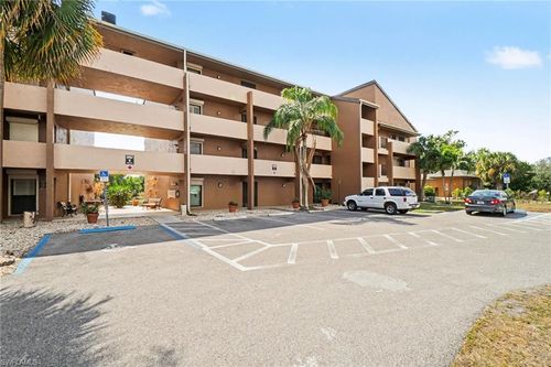 5-2069 W Lakeview Blvd, NORTH FORT MYERS, FL, 33903-6434 | Card Image