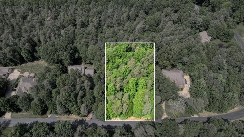 7003 Sanctuary Dr, Jackson, MI, 49201-7657 | Card Image