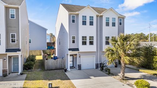 unit-1-103 Hiram St, Carolina Beach, NC, 28428-2600 | Card Image