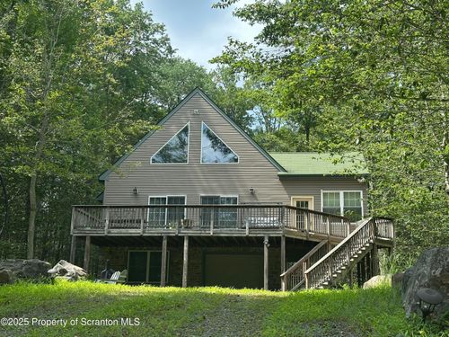 27 Lake Natalie Dr, Gouldsboro, PA, 18424-8767 | Card Image