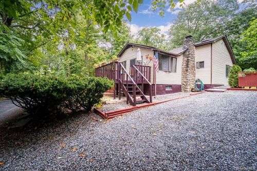 13 Laurel Trl, Monroe, NY, 10950-6651 | Card Image