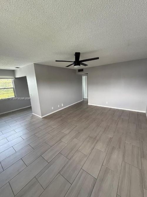 165-165 Fanshaw D 165, Boca Raton, FL, 33434 | Card Image
