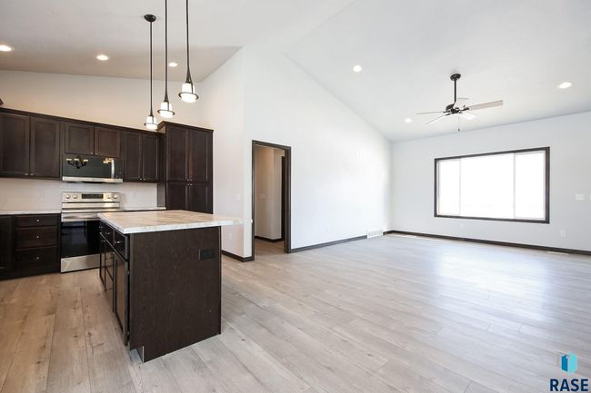 415 Elm St, House other with 3 bedrooms, 2 bathrooms and null parking in Lennox SD | Image 9
