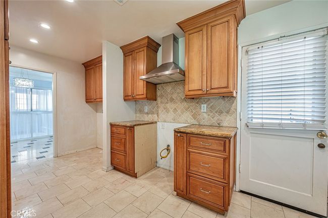 20129 Halsted St, House other with 3 bedrooms, 2 bathrooms and 2 parking in Chatsworth CA | Image 11