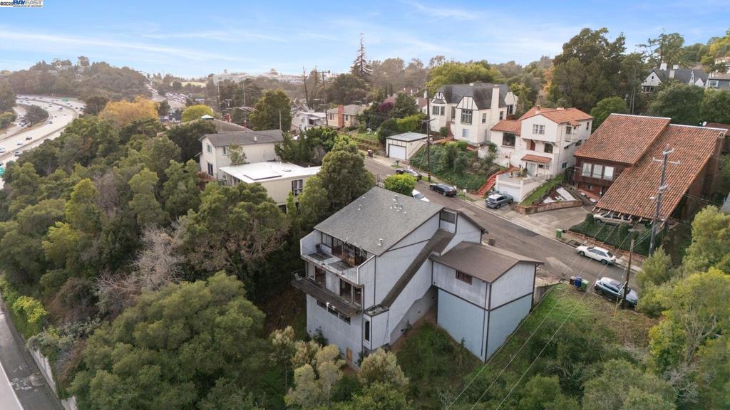 Residential in Oakland 3